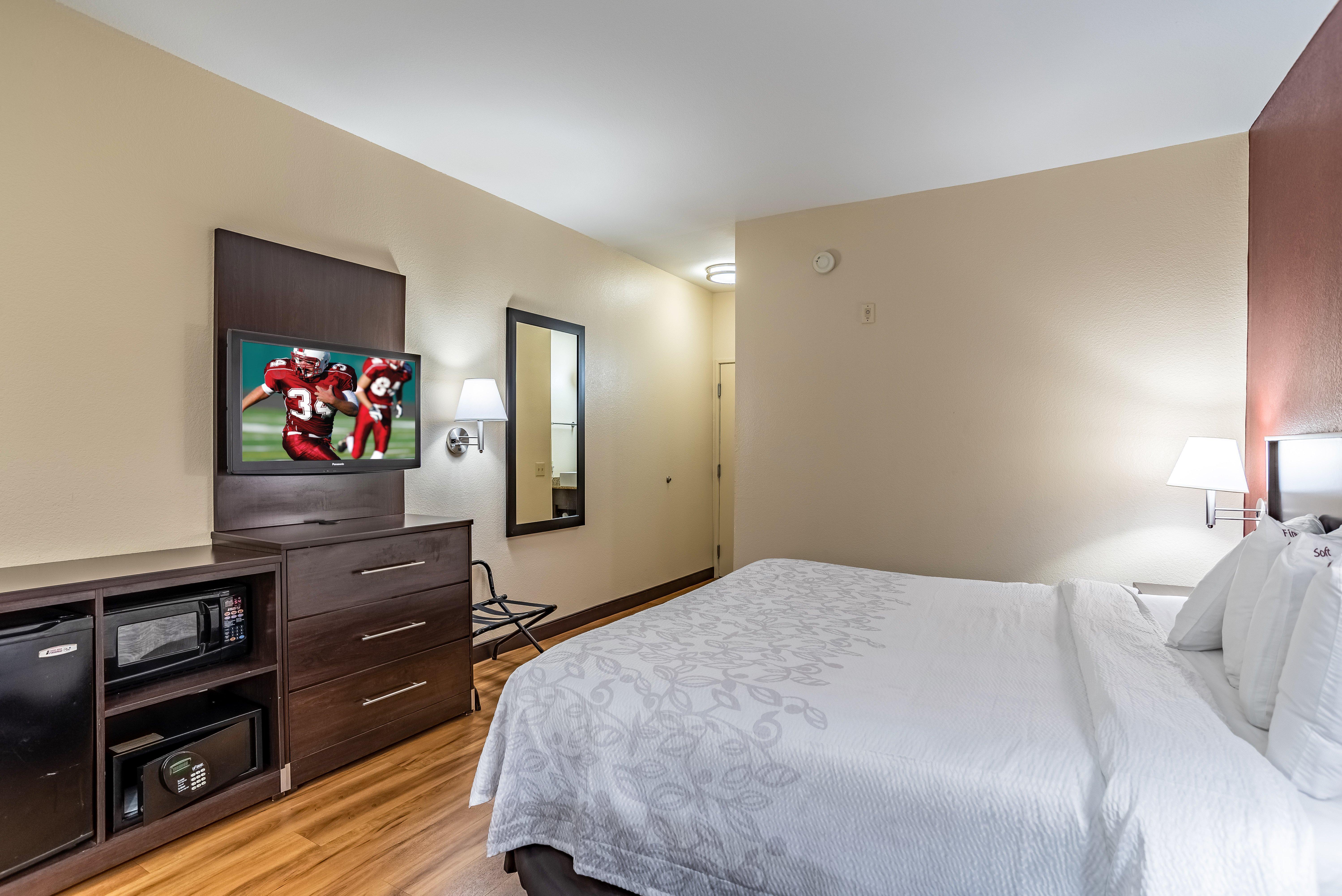 Red Roof Inn Plus Raleigh Downtown Ncsu Conv Center Екстер'єр фото