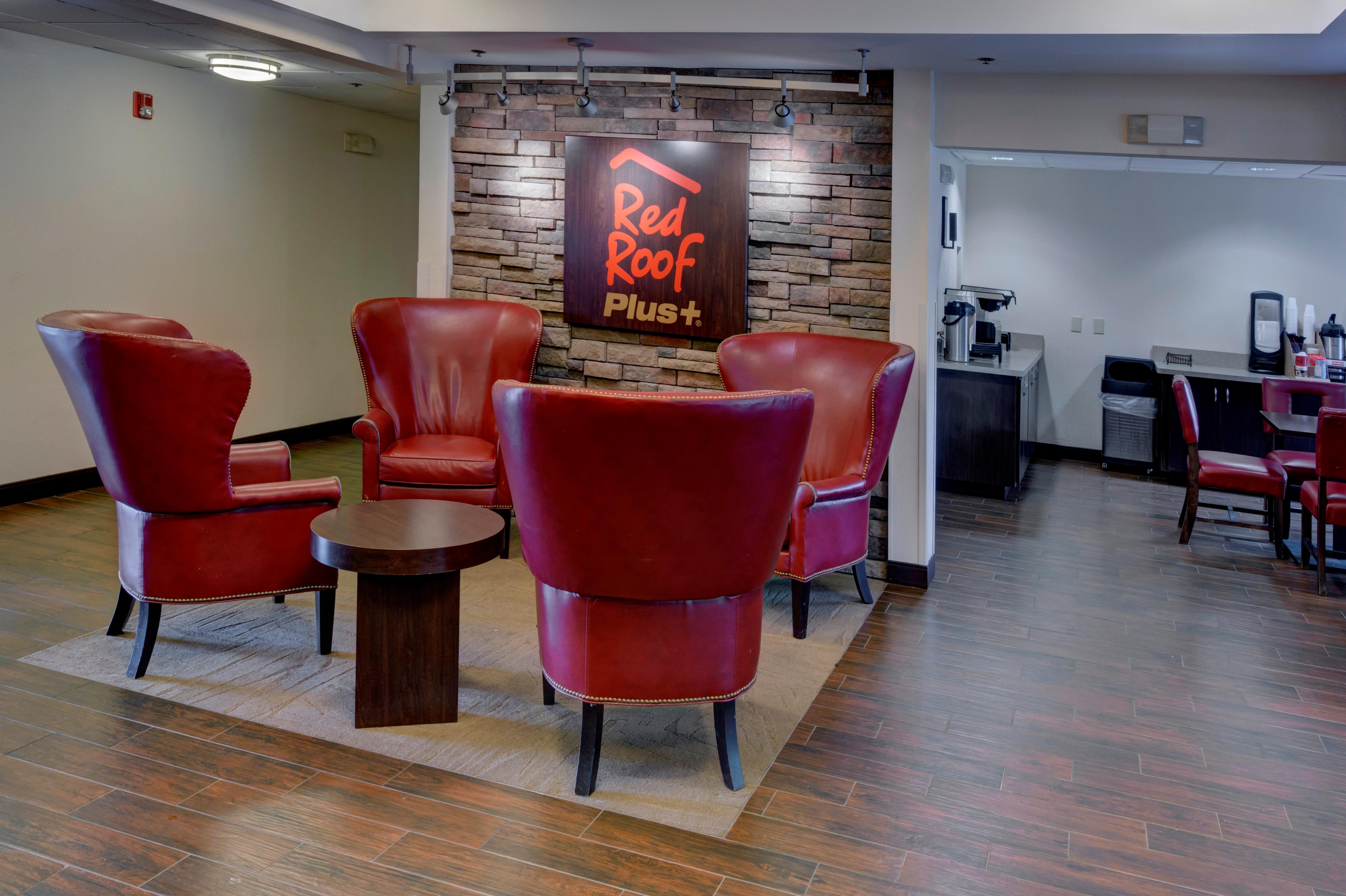 Red Roof Inn Plus Raleigh Downtown Ncsu Conv Center Екстер'єр фото