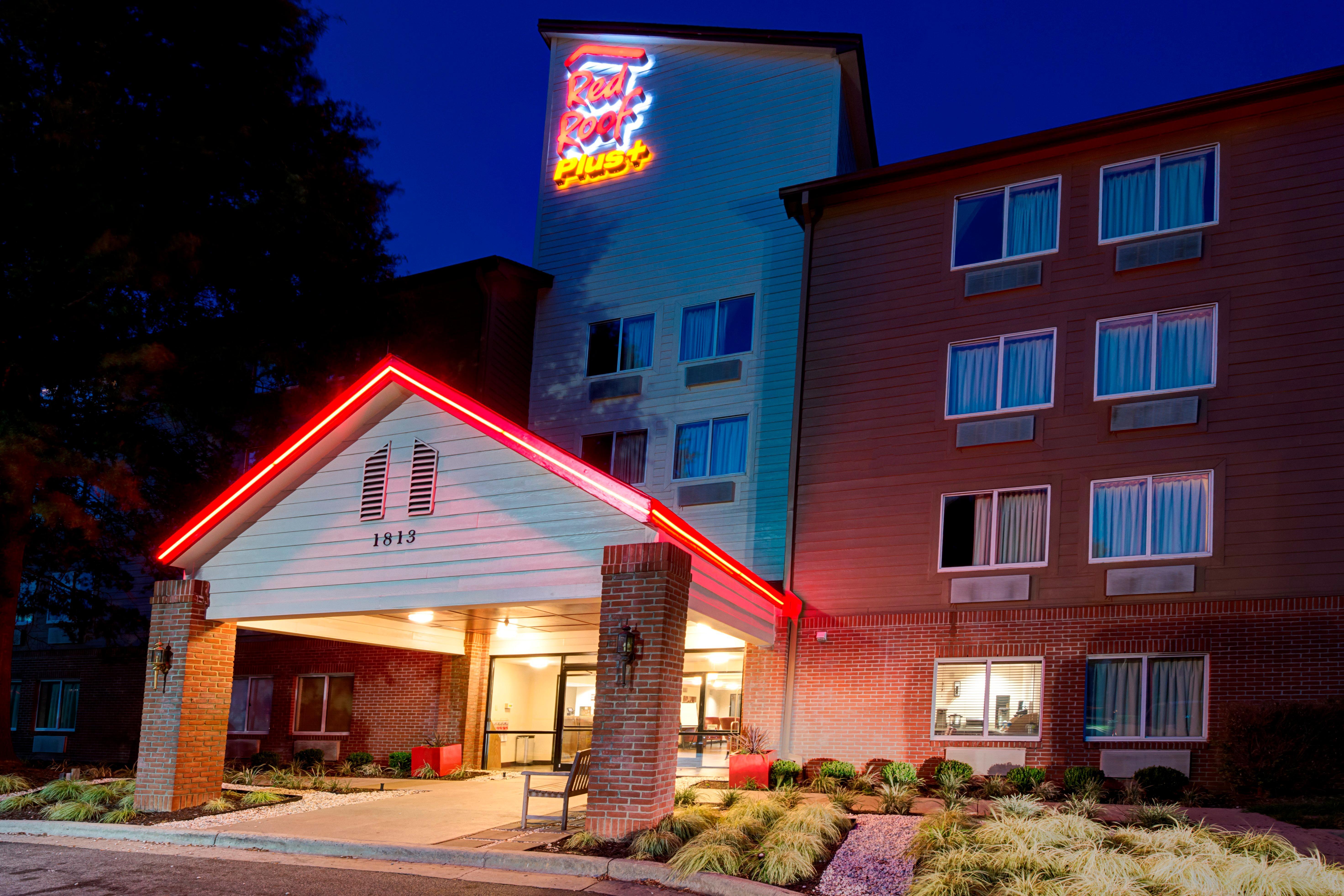 Red Roof Inn Plus Raleigh Downtown Ncsu Conv Center Екстер'єр фото