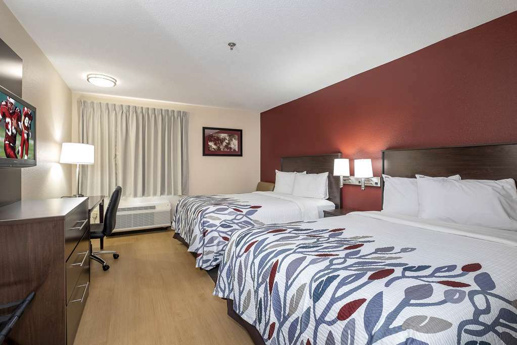 Red Roof Inn Plus Raleigh Downtown Ncsu Conv Center Номер фото