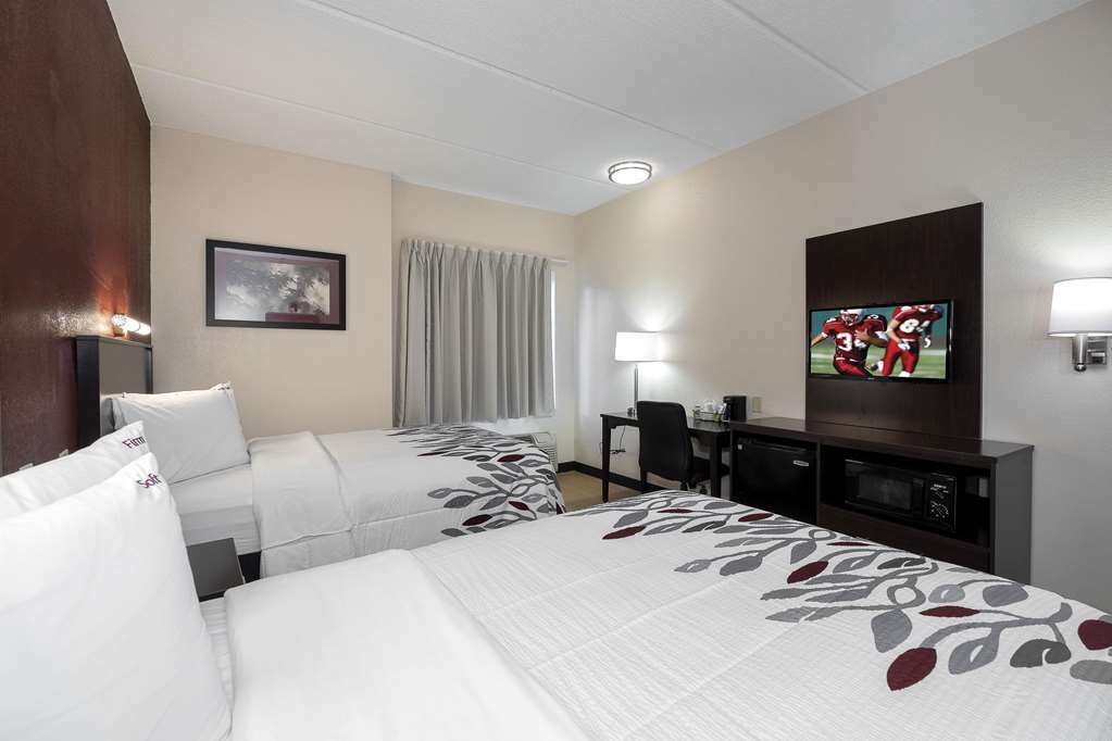 Red Roof Inn Plus Raleigh Downtown Ncsu Conv Center Номер фото